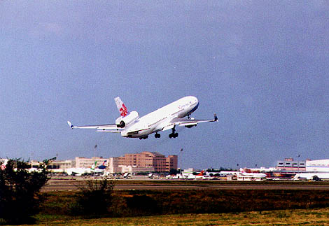 cinmd8.JPG (38733 bytes)